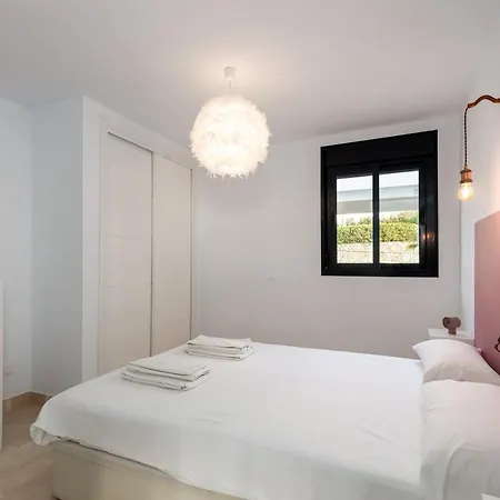 Апартаменты Lotus 2401 - Beautiful With Pool & Sea View Касарес
